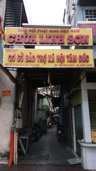 Chùa Linh Sơn - Mái ấm Tình thương Tâm Đức (quận 4)