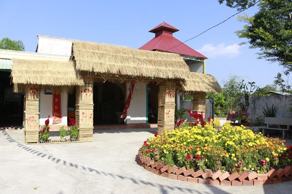 Tịnh thất Hồng Quang (Tân Thành)