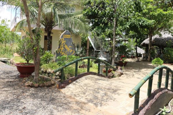 Tịnh thất Nguyên Không - Puññavatīmālākhemā (Thống Nhất)
